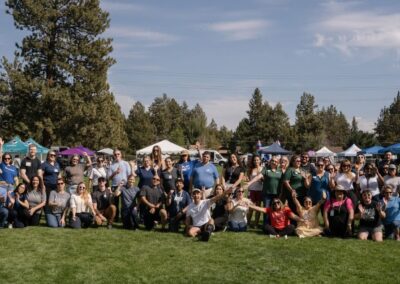 La cuarta edición de la Feria de Salud y Bienestar da la bienvenida a las familias latinas de toda la región central Oregon